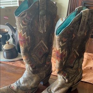 Size 9.5 Woman’s Cowboy Boots